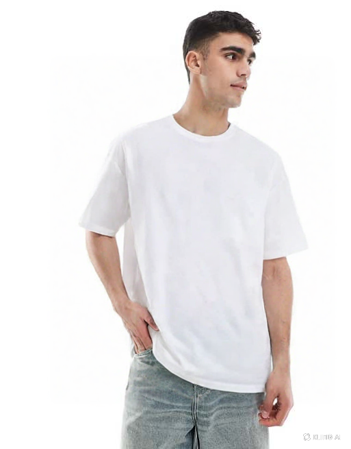 Loose T-shirt - White Soft Jazz Fabric